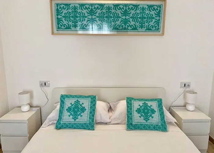 Cocciu D'amuri Гостевой дом Ольбия